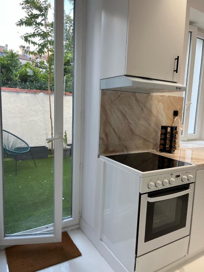 Jacuzzi - Jardin - Dans Le Centre - T2 * Toulon